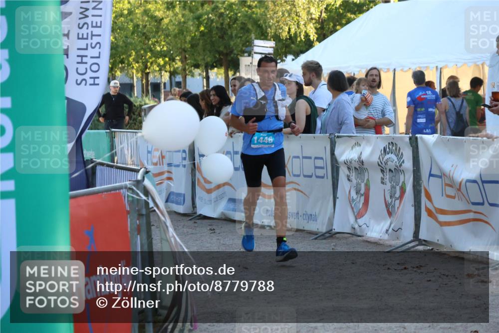 07.09.2025 - 19. Norderstedt Triathlon Zöllner http://msf.ph/oto/8779788 07.09.2025 17:33:23 Ziel 1446 meine-sportfotos.de