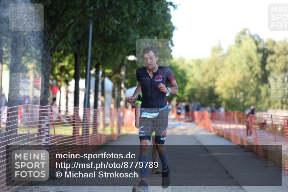 07.09.2025 - 19. Norderstedt Triathlon Michael Strokosch http://msf.ph/oto/8779789 07.09.2025 17:03:34 Laufen 397, 1460 meine-sportfotos.de
