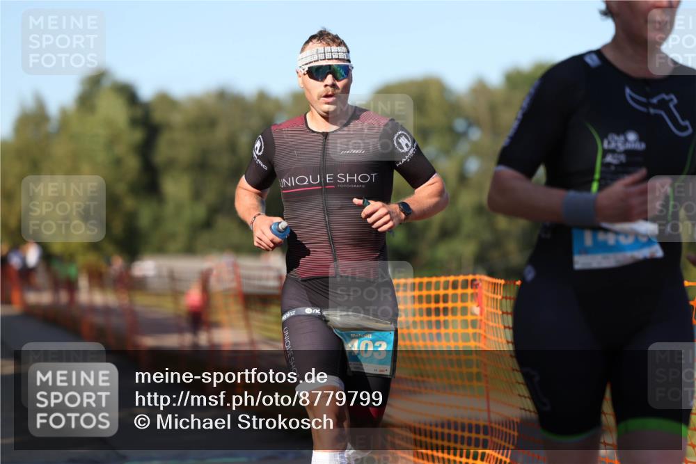 07.09.2025 - 19. Norderstedt Triathlon Michael Strokosch http://msf.ph/oto/8779799 07.09.2025 15:59:46 Laufen 1403, 1450 meine-sportfotos.de