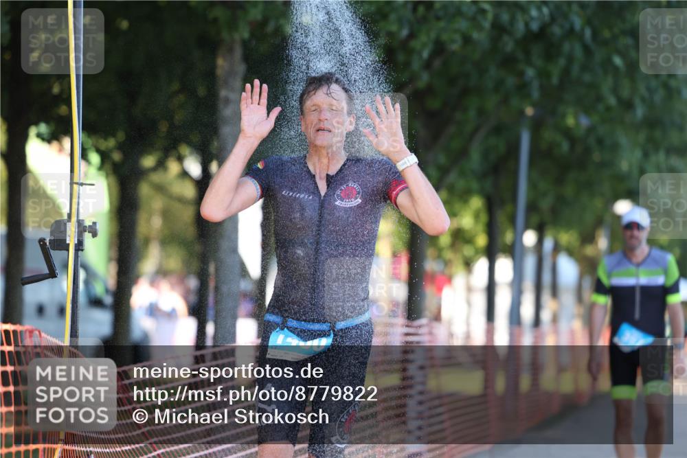 07.09.2025 - 19. Norderstedt Triathlon Michael Strokosch http://msf.ph/oto/8779822 07.09.2025 17:03:36 Laufen 397, 1460 meine-sportfotos.de