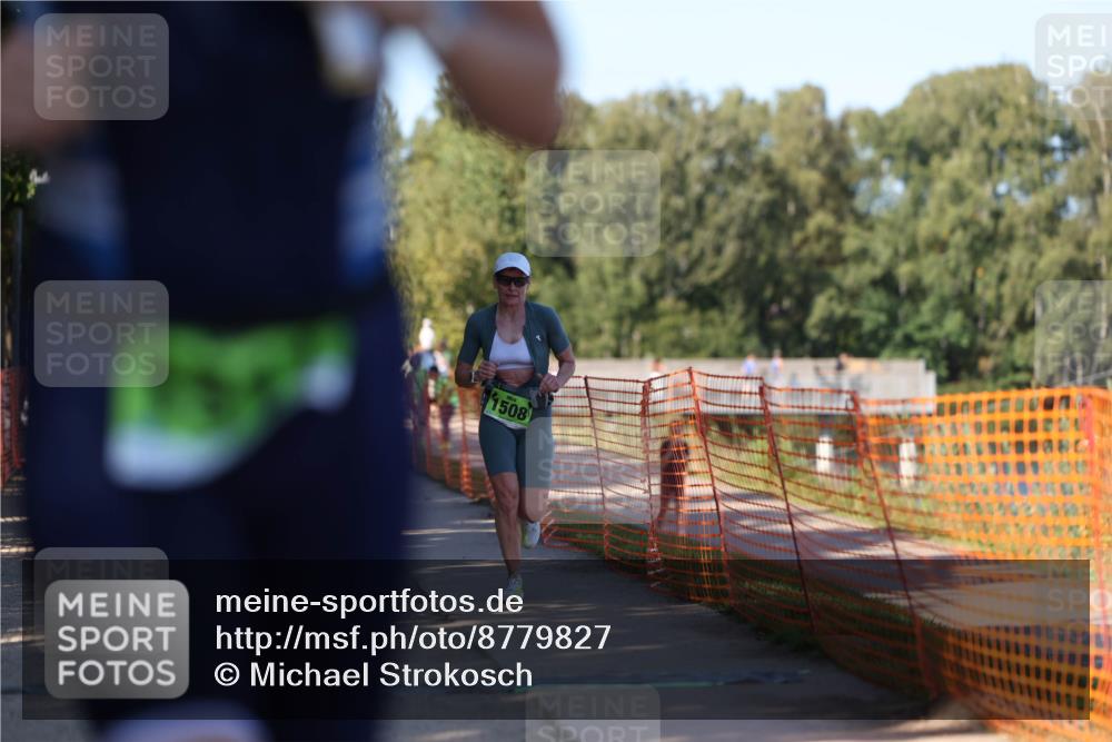 07.09.2025 - 19. Norderstedt Triathlon Michael Strokosch http://msf.ph/oto/8779827 07.09.2025 16:00:16 Laufen 1508, 1511 meine-sportfotos.de