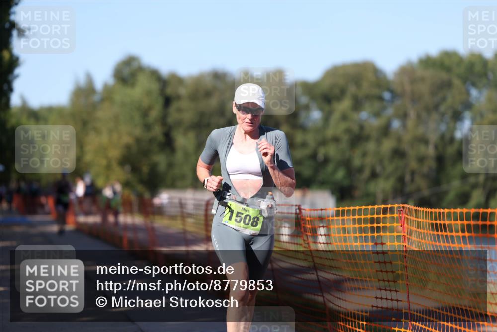 07.09.2025 - 19. Norderstedt Triathlon Michael Strokosch http://msf.ph/oto/8779853 07.09.2025 16:00:18 Laufen 1508, 1511 meine-sportfotos.de