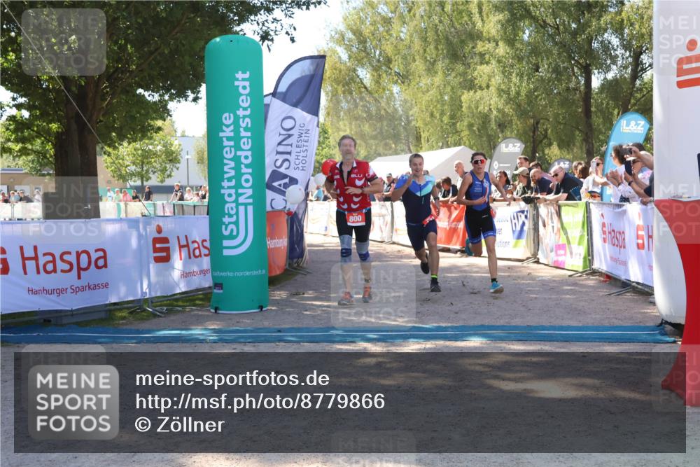 07.09.2025 - 19. Norderstedt Triathlon Zöllner http://msf.ph/oto/8779866 07.09.2025 12:42:27 Ziel 168, 741, 800 meine-sportfotos.de