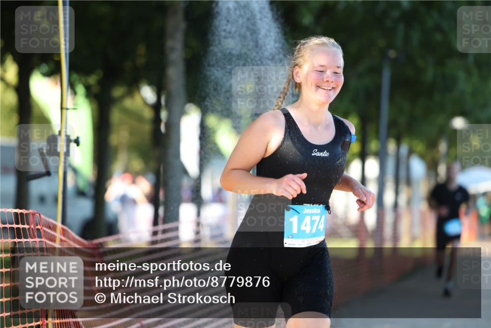 07.09.2025 - 19. Norderstedt Triathlon Michael Strokosch http://msf.ph/oto/8779876 07.09.2025 17:04:10 Laufen 931, 1420, 1474 meine-sportfotos.de