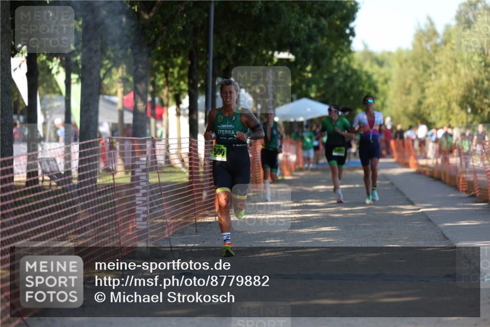 07.09.2025 - 19. Norderstedt Triathlon Michael Strokosch http://msf.ph/oto/8779882 07.09.2025 16:00:43 Laufen 475, 1495, 1500 meine-sportfotos.de