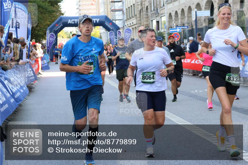 07.09.2025 - BARMER Alsterlauf Strokosch-Dieckow http://msf.ph/oto/8779899 07.09.2025 10:06:15 Ziel 2244, 2254, 2380, 2467, 2468, 2523, 2573, 2574, 2795, 3184, 3275, 3345, 3428, 3439, 3655, 3691, 3804, 3810, 3940, 3957, 3958, 4064, 4205, 4272, 4356, 4591, 5050, 5217, 5348, 5602, 5646, 5759, 5934, 6036, 6039, 6149, 6299, 6302, 6342, 8076 meine-sportfotos.de