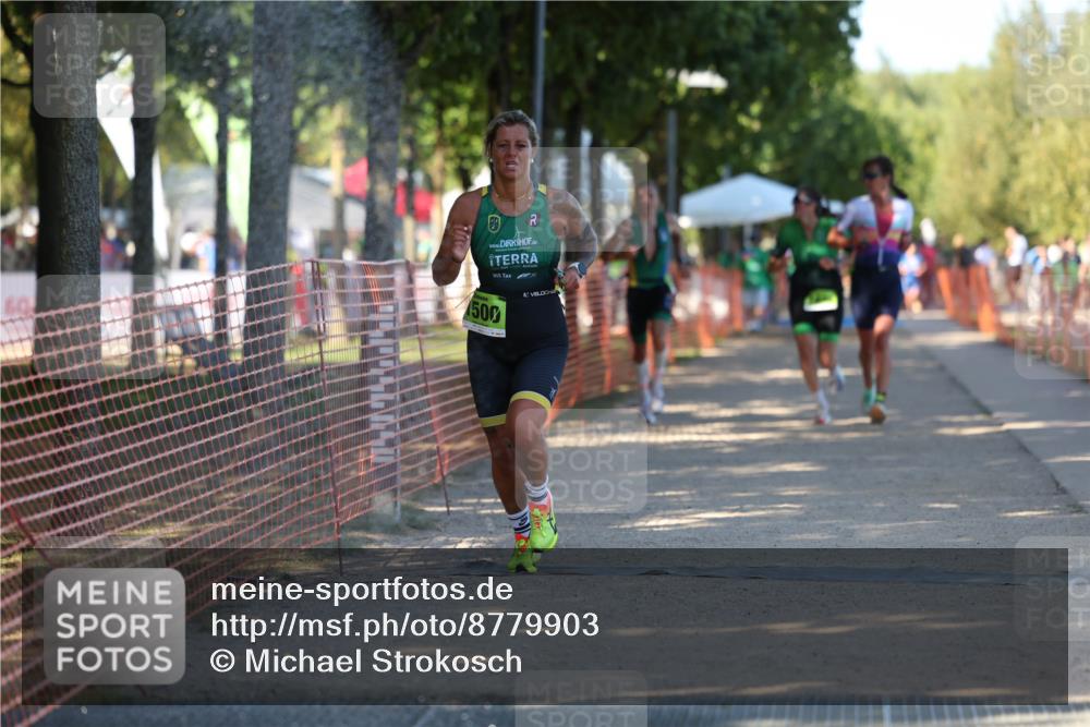 07.09.2025 - 19. Norderstedt Triathlon Michael Strokosch http://msf.ph/oto/8779903 07.09.2025 16:00:43 Laufen 475, 1495, 1500 meine-sportfotos.de