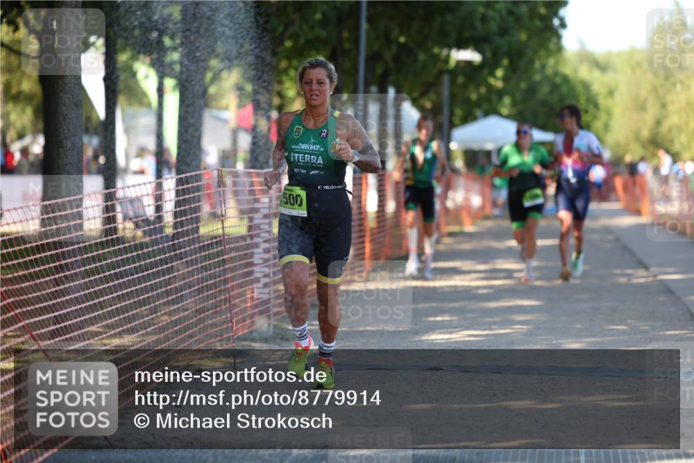 07.09.2025 - 19. Norderstedt Triathlon Michael Strokosch http://msf.ph/oto/8779914 07.09.2025 16:00:44 Laufen 475, 1495, 1500 meine-sportfotos.de