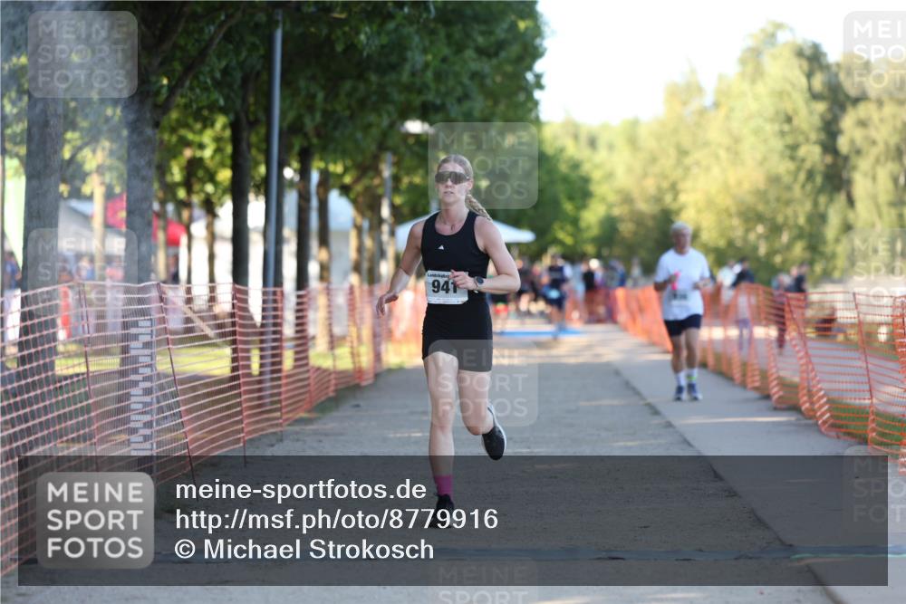 07.09.2025 - 19. Norderstedt Triathlon Michael Strokosch http://msf.ph/oto/8779916 07.09.2025 17:04:56 Laufen 378, 936, 941 meine-sportfotos.de