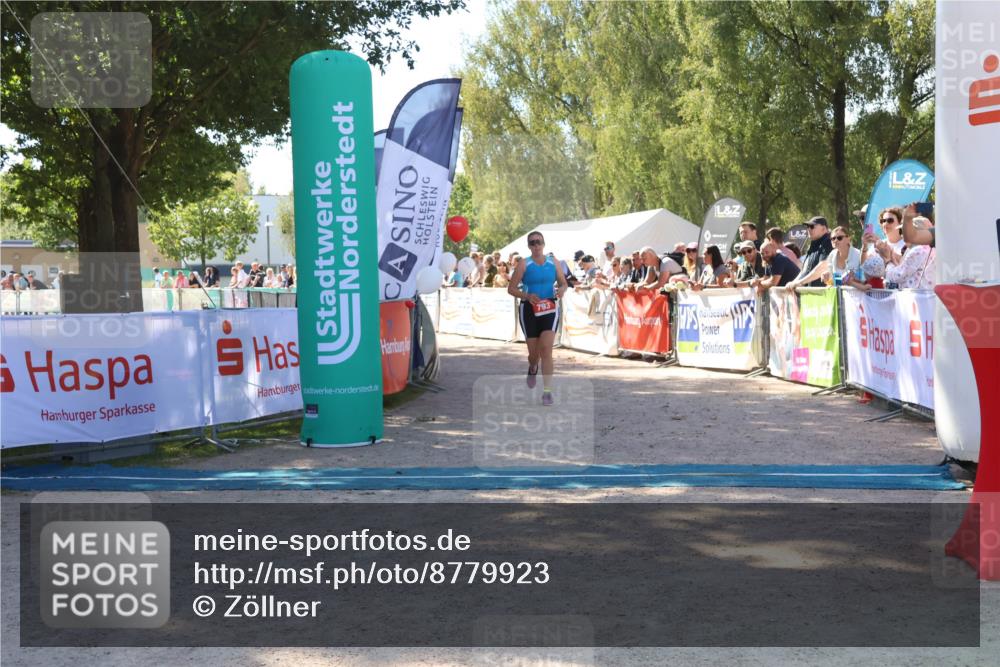 07.09.2025 - 19. Norderstedt Triathlon Zöllner http://msf.ph/oto/8779923 07.09.2025 12:42:49 Ziel 793 meine-sportfotos.de