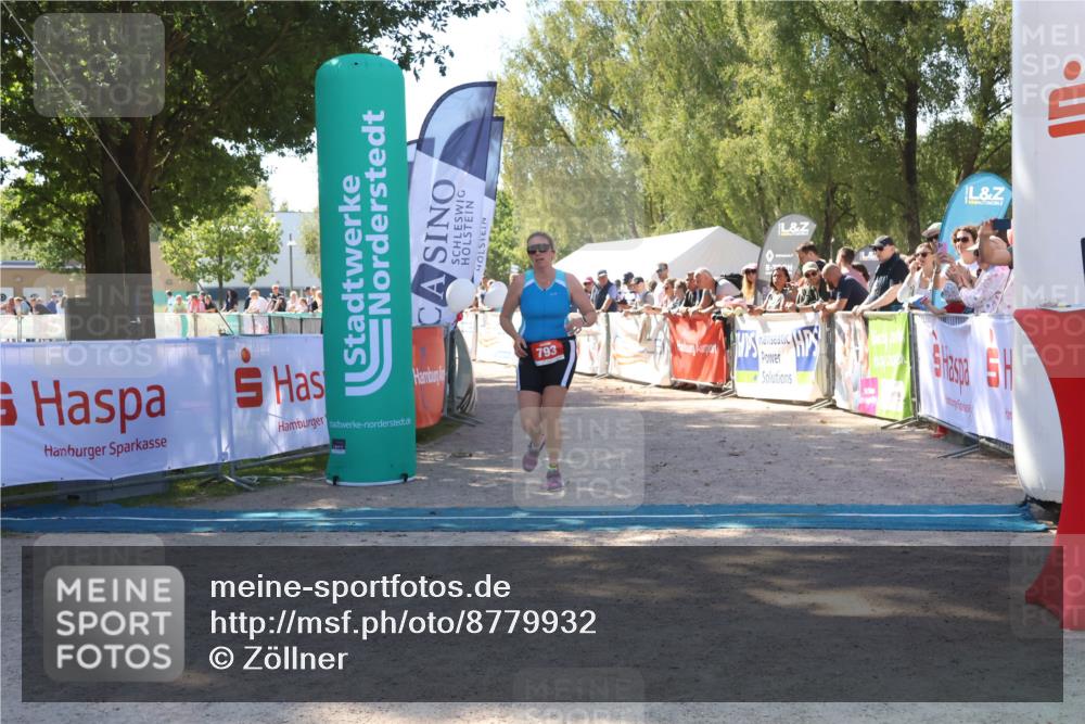 07.09.2025 - 19. Norderstedt Triathlon Zöllner http://msf.ph/oto/8779932 07.09.2025 12:42:51 Ziel 793 meine-sportfotos.de