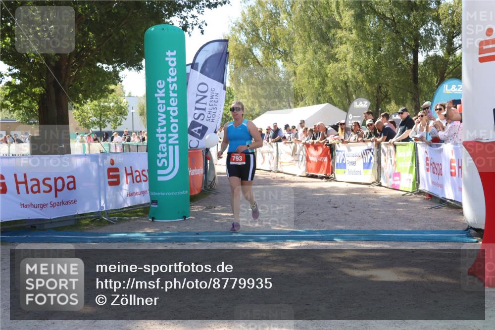 07.09.2025 - 19. Norderstedt Triathlon Zöllner http://msf.ph/oto/8779935 07.09.2025 12:42:51 Ziel 793 meine-sportfotos.de