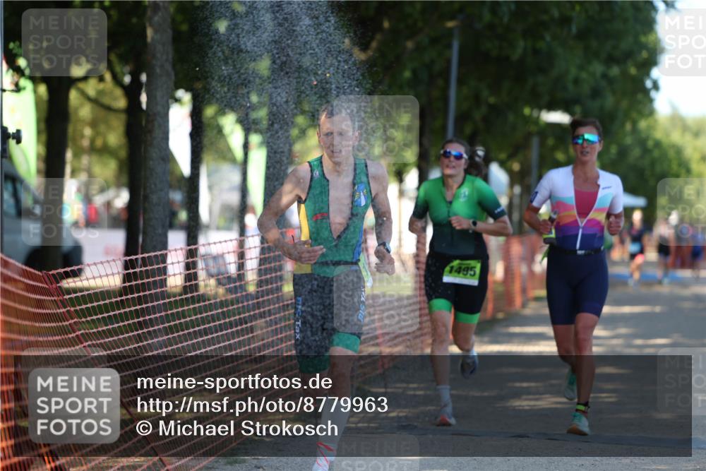 07.09.2025 - 19. Norderstedt Triathlon Michael Strokosch http://msf.ph/oto/8779963 07.09.2025 16:00:47 Laufen 475, 1495, 1500 meine-sportfotos.de