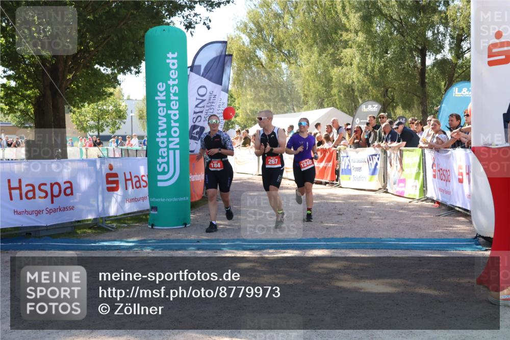 07.09.2025 - 19. Norderstedt Triathlon Zöllner http://msf.ph/oto/8779973 07.09.2025 12:46:21 Ziel 184, 226, 267, 1246 meine-sportfotos.de