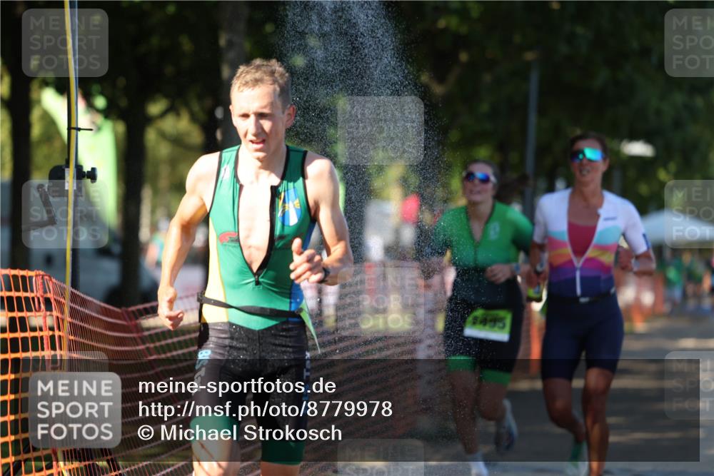 07.09.2025 - 19. Norderstedt Triathlon Michael Strokosch http://msf.ph/oto/8779978 07.09.2025 16:00:48 Laufen 475, 1495, 1500 meine-sportfotos.de