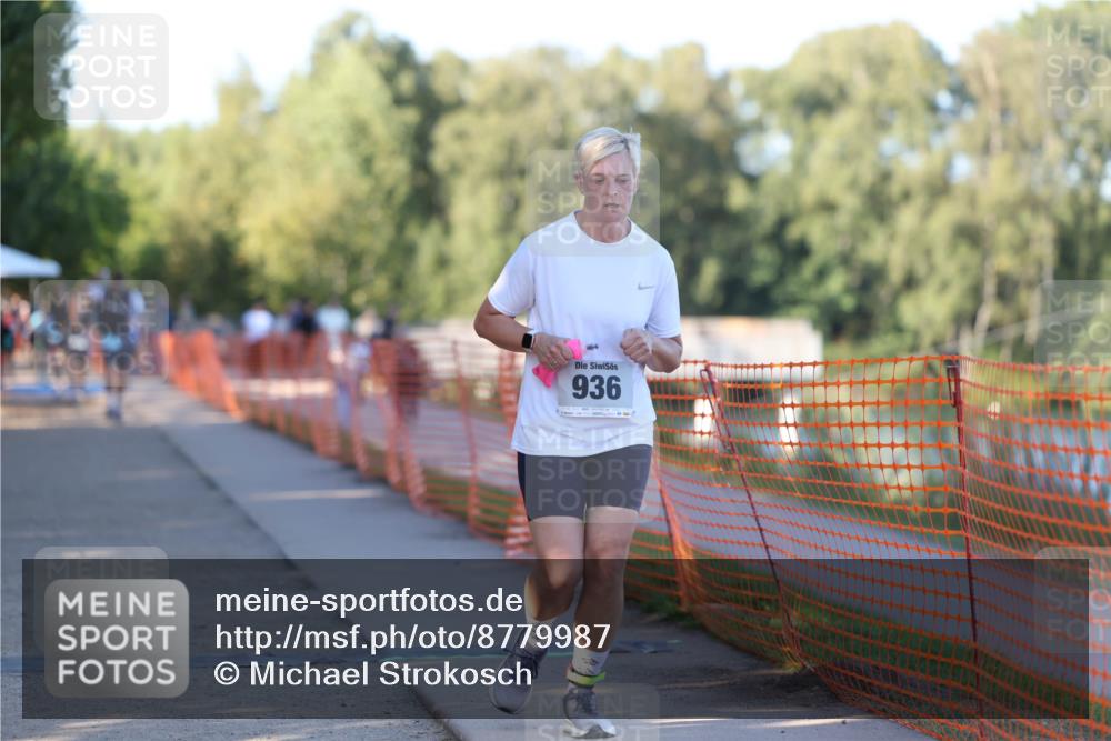 07.09.2025 - 19. Norderstedt Triathlon Michael Strokosch http://msf.ph/oto/8779987 07.09.2025 17:05:03 Laufen 378, 936 meine-sportfotos.de