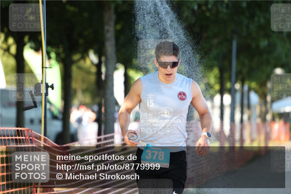 07.09.2025 - 19. Norderstedt Triathlon Michael Strokosch http://msf.ph/oto/8779999 07.09.2025 17:05:05 Laufen 378, 936 meine-sportfotos.de
