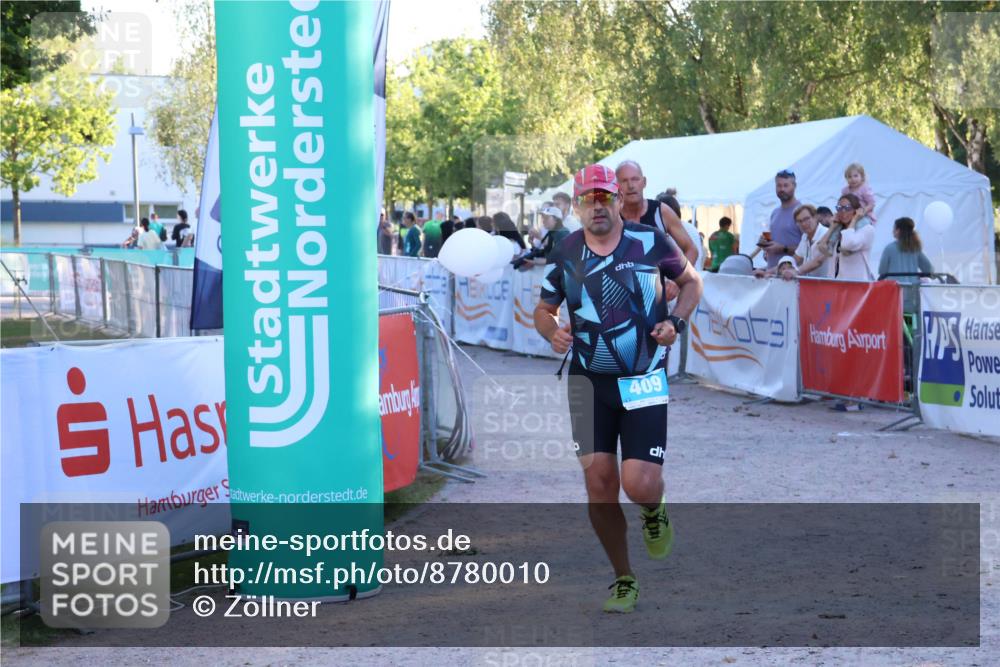 07.09.2025 - 19. Norderstedt Triathlon Zöllner http://msf.ph/oto/8780010 07.09.2025 17:34:16 Ziel 409, 910 meine-sportfotos.de