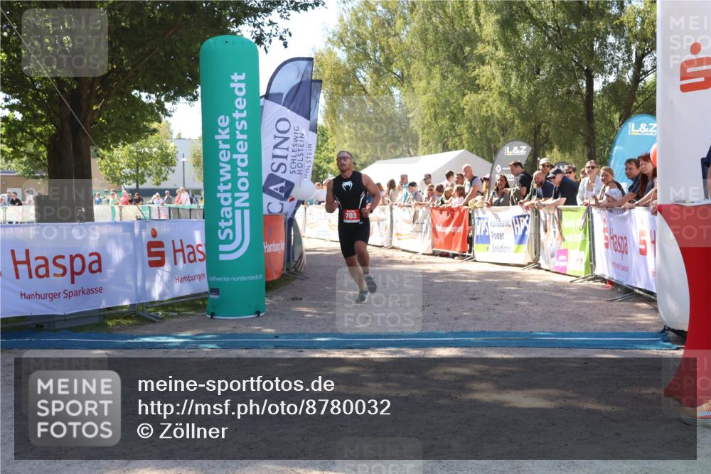 07.09.2025 - 19. Norderstedt Triathlon Zöllner http://msf.ph/oto/8780032 07.09.2025 12:46:30 Ziel 703 meine-sportfotos.de