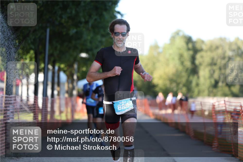 07.09.2025 - 19. Norderstedt Triathlon Michael Strokosch http://msf.ph/oto/8780056 07.09.2025 17:05:20 Laufen 1446 meine-sportfotos.de