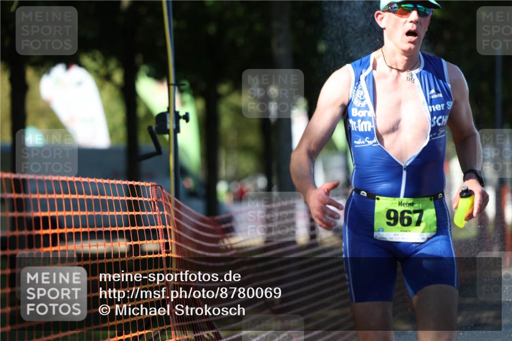 07.09.2025 - 19. Norderstedt Triathlon Michael Strokosch http://msf.ph/oto/8780069 07.09.2025 16:01:49 Laufen 469, 473, 967 meine-sportfotos.de