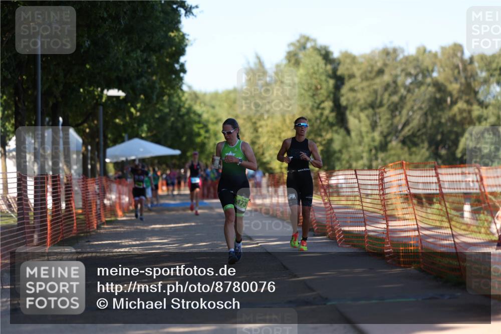 07.09.2025 - 19. Norderstedt Triathlon Michael Strokosch http://msf.ph/oto/8780076 07.09.2025 16:01:52 Laufen 469, 473 meine-sportfotos.de