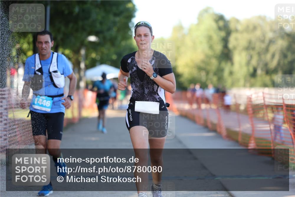 07.09.2025 - 19. Norderstedt Triathlon Michael Strokosch http://msf.ph/oto/8780080 07.09.2025 17:05:24 Laufen 1108, 1446 meine-sportfotos.de