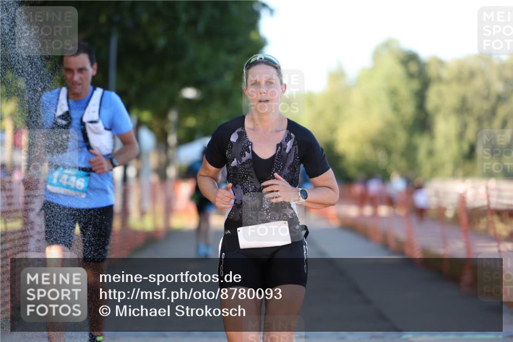 07.09.2025 - 19. Norderstedt Triathlon Michael Strokosch http://msf.ph/oto/8780093 07.09.2025 17:05:24 Laufen 1108, 1446 meine-sportfotos.de