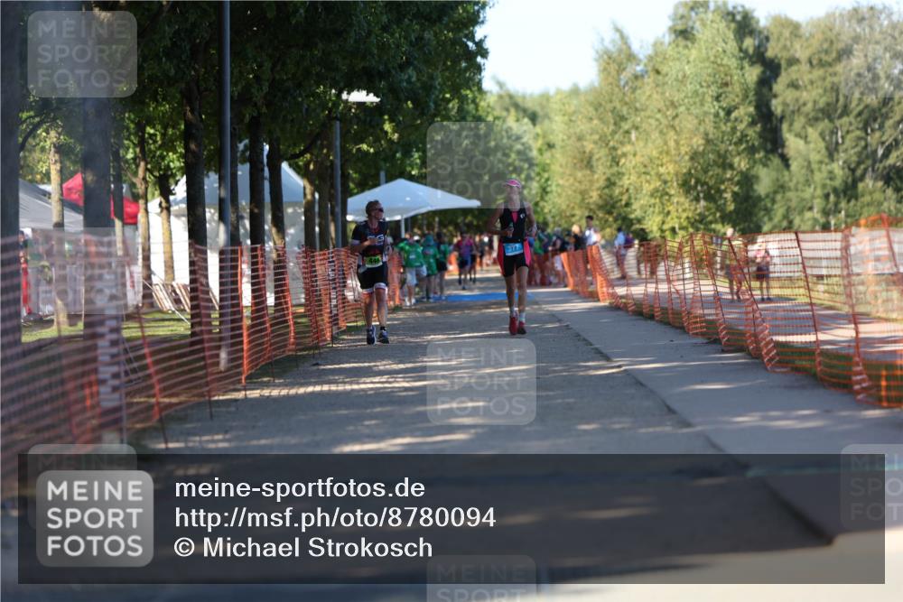 07.09.2025 - 19. Norderstedt Triathlon Michael Strokosch http://msf.ph/oto/8780094 07.09.2025 16:01:57 Laufen 377, 469, 473 meine-sportfotos.de