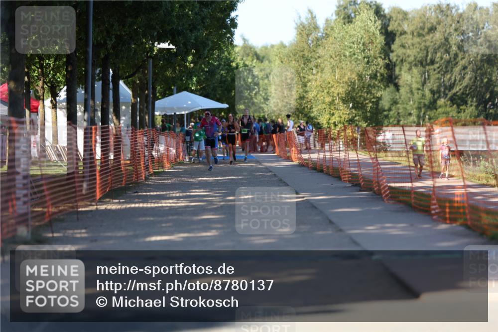 07.09.2025 - 19. Norderstedt Triathlon Michael Strokosch http://msf.ph/oto/8780137 07.09.2025 16:02:11 Laufen 446 meine-sportfotos.de
