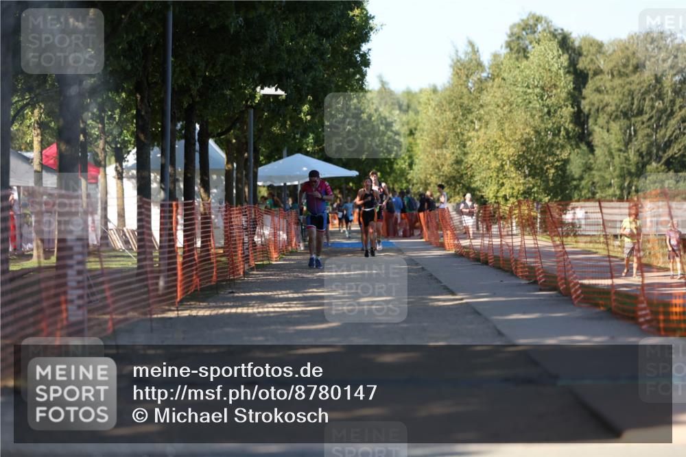 07.09.2025 - 19. Norderstedt Triathlon Michael Strokosch http://msf.ph/oto/8780147 07.09.2025 16:02:13 Laufen  meine-sportfotos.de