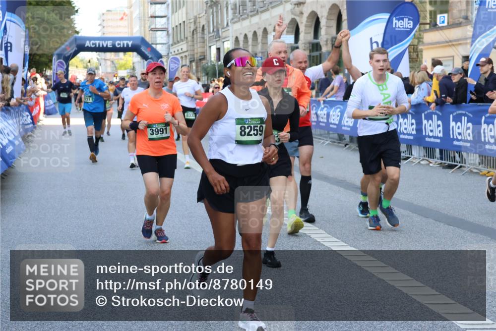 07.09.2025 - BARMER Alsterlauf Strokosch-Dieckow http://msf.ph/oto/8780149 07.09.2025 10:06:12 Ziel 2237, 2254, 2380, 2467, 2468, 2523, 2573, 2574, 2795, 3157, 3184, 3212, 3275, 3321, 3345, 3428, 3439, 3691, 3804, 3810, 3940, 3957, 3958, 4064, 4205, 4272, 4356, 4591, 5050, 5217, 5240, 5348, 5602, 5759, 5934, 6036, 6039, 6045, 6149, 6173, 6299, 6302, 6342, 8076, 8152, 8212 meine-sportfotos.de