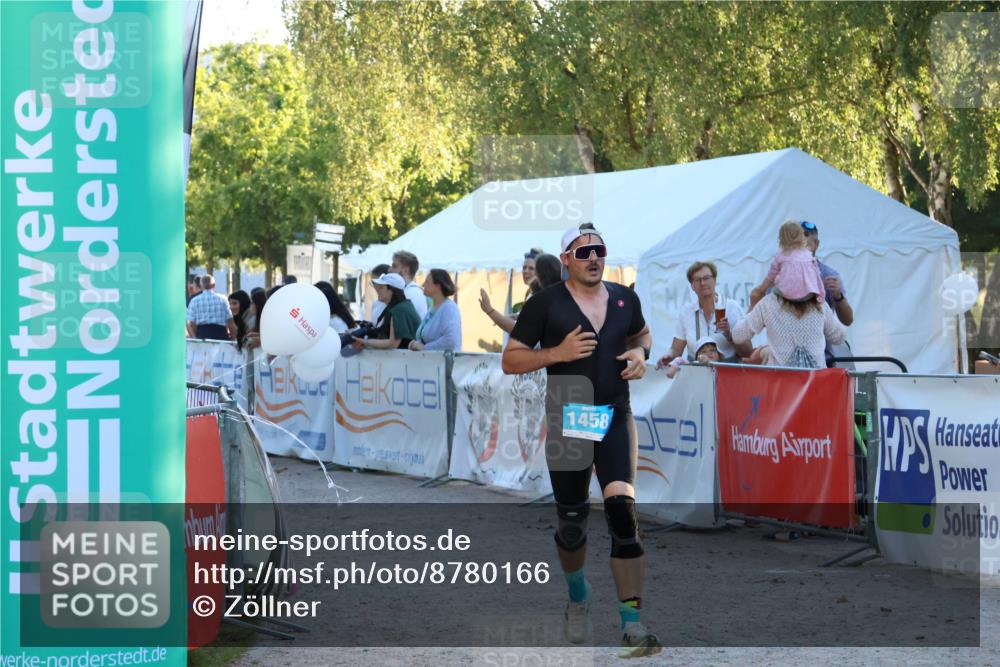 07.09.2025 - 19. Norderstedt Triathlon Zöllner http://msf.ph/oto/8780166 07.09.2025 17:35:01 Ziel 1458 meine-sportfotos.de
