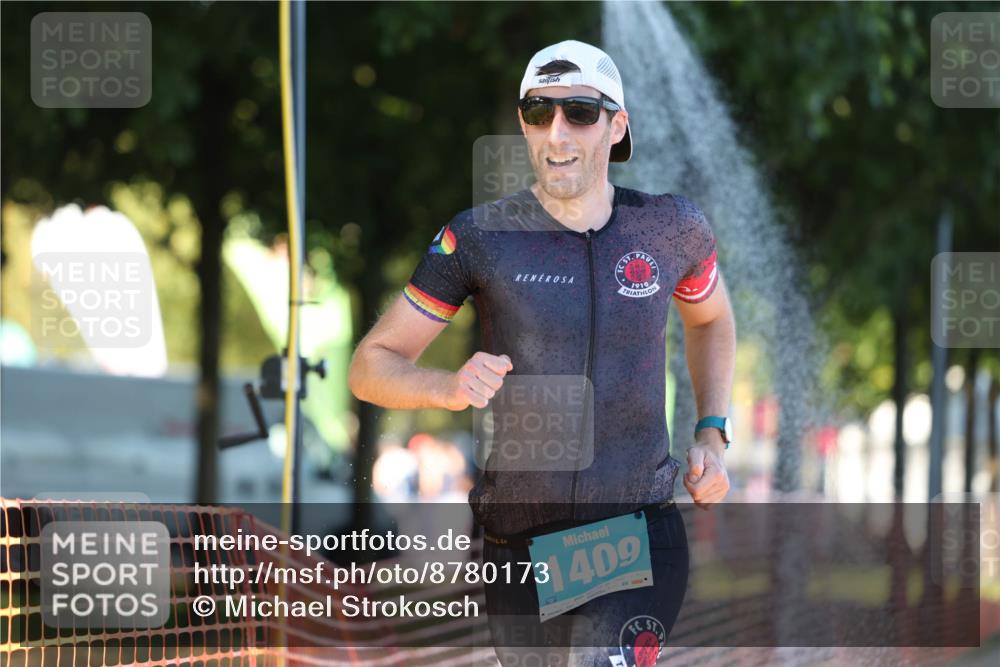 07.09.2025 - 19. Norderstedt Triathlon Michael Strokosch http://msf.ph/oto/8780173 07.09.2025 17:05:42 Laufen 432, 924 meine-sportfotos.de