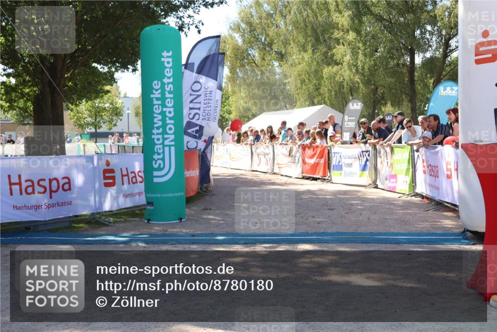 07.09.2025 - 19. Norderstedt Triathlon Zöllner http://msf.ph/oto/8780180 07.09.2025 12:47:19 Ziel 697 meine-sportfotos.de