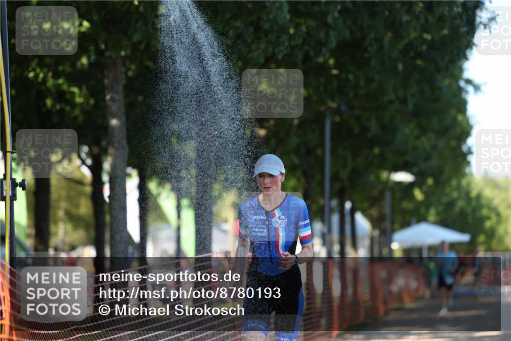 07.09.2025 - 19. Norderstedt Triathlon Michael Strokosch http://msf.ph/oto/8780193 07.09.2025 16:02:31 Laufen 479 meine-sportfotos.de