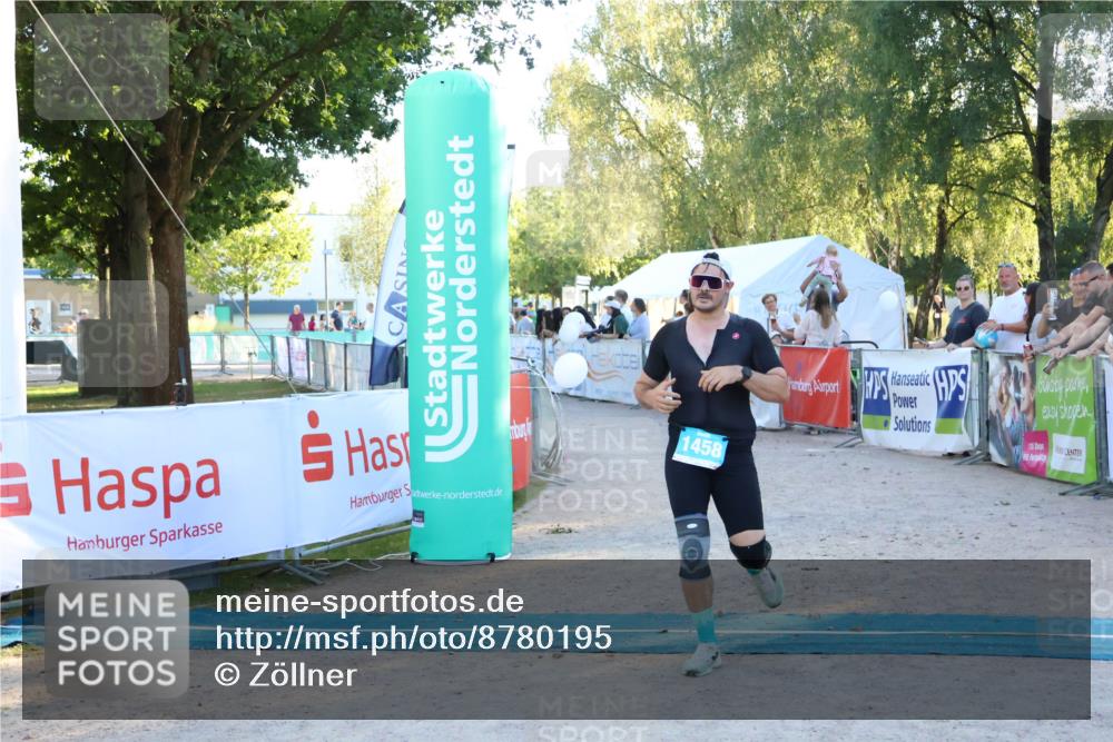 07.09.2025 - 19. Norderstedt Triathlon Zöllner http://msf.ph/oto/8780195 07.09.2025 17:35:03 Ziel 1458 meine-sportfotos.de