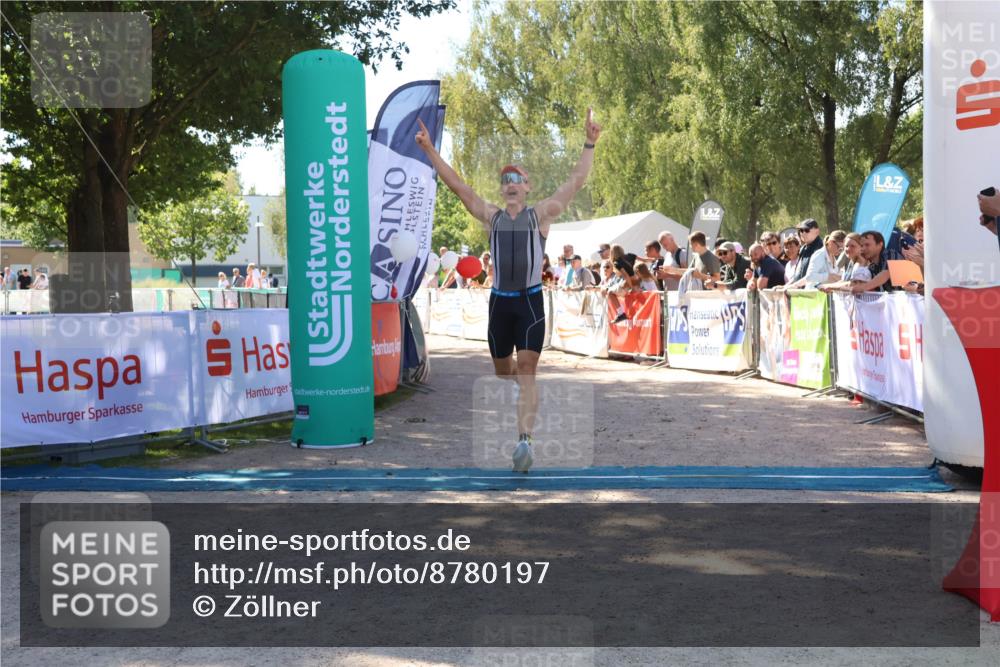 07.09.2025 - 19. Norderstedt Triathlon Zöllner http://msf.ph/oto/8780197 07.09.2025 12:47:46 Ziel 151 meine-sportfotos.de