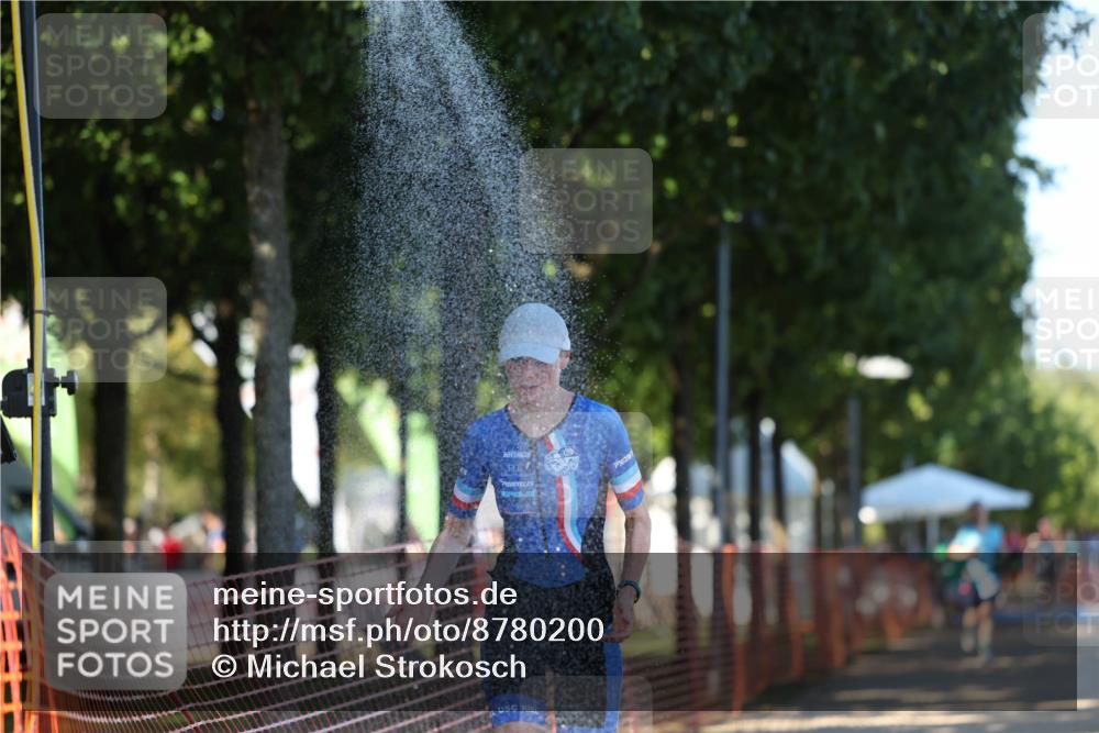 07.09.2025 - 19. Norderstedt Triathlon Michael Strokosch http://msf.ph/oto/8780200 07.09.2025 16:02:32 Laufen 479 meine-sportfotos.de