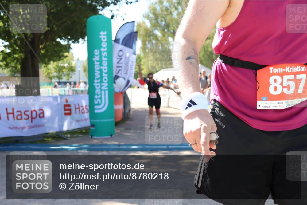 07.09.2025 - 19. Norderstedt Triathlon Zöllner http://msf.ph/oto/8780218 07.09.2025 12:48:34 Ziel 1315 meine-sportfotos.de