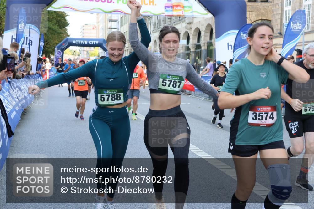 07.09.2025 - BARMER Alsterlauf Strokosch-Dieckow http://msf.ph/oto/8780232 07.09.2025 10:06:10 Ziel 2237, 2254, 2277, 2344, 2380, 2467, 2468, 2523, 2573, 2574, 2795, 3157, 3184, 3212, 3275, 3321, 3345, 3428, 3439, 3490, 3810, 3940, 3957, 3958, 4064, 4205, 4272, 4319, 4356, 4525, 4591, 5050, 5217, 5240, 5348, 5602, 5759, 5934, 6036, 6045, 6149, 6173, 6299, 6302, 8076, 8152, 8212 meine-sportfotos.de