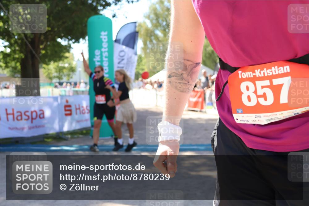 07.09.2025 - 19. Norderstedt Triathlon Zöllner http://msf.ph/oto/8780239 07.09.2025 12:48:36 Ziel 1315 meine-sportfotos.de