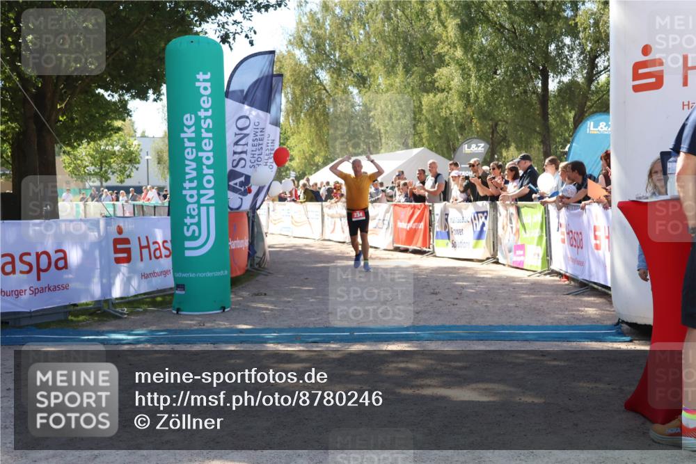 07.09.2025 - 19. Norderstedt Triathlon Zöllner http://msf.ph/oto/8780246 07.09.2025 12:49:02 Ziel 234 meine-sportfotos.de