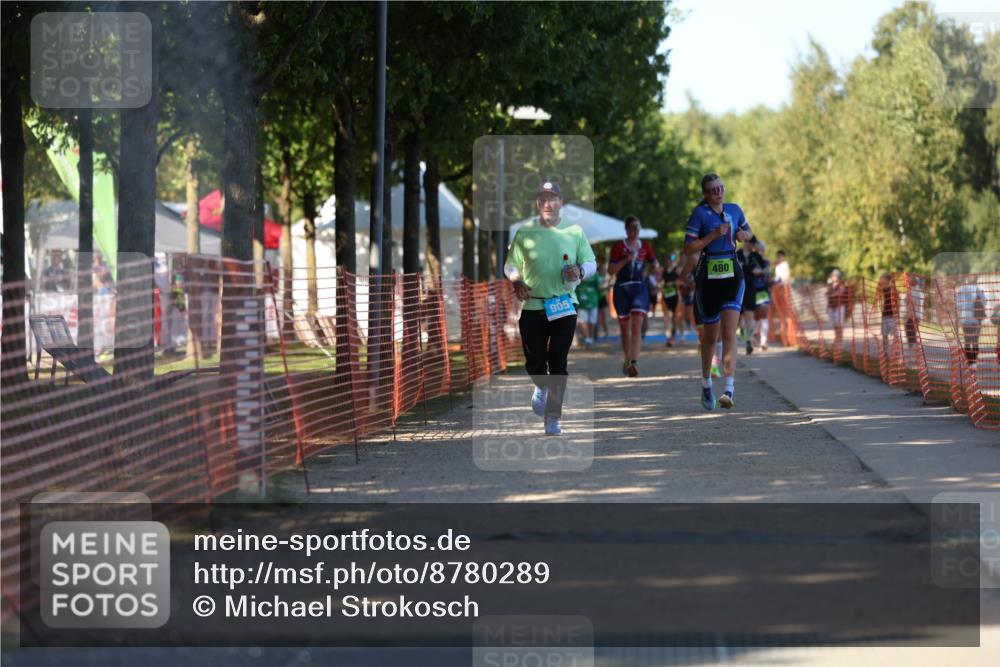 07.09.2025 - 19. Norderstedt Triathlon Michael Strokosch http://msf.ph/oto/8780289 07.09.2025 16:03:10 Laufen 480, 905, 1503 meine-sportfotos.de