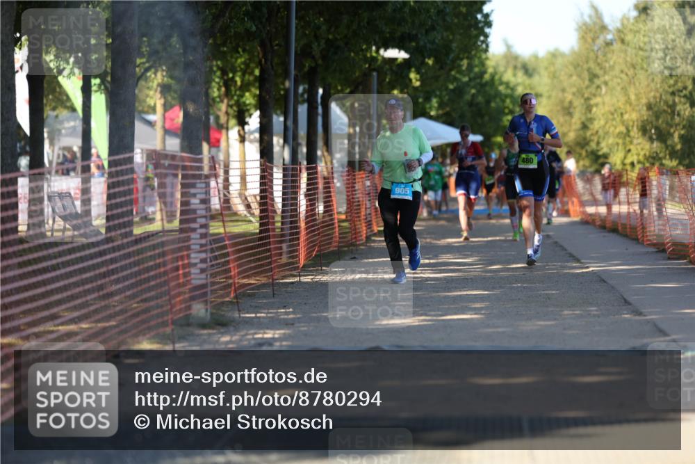 07.09.2025 - 19. Norderstedt Triathlon Michael Strokosch http://msf.ph/oto/8780294 07.09.2025 16:03:11 Laufen 480, 905, 1498, 1503 meine-sportfotos.de