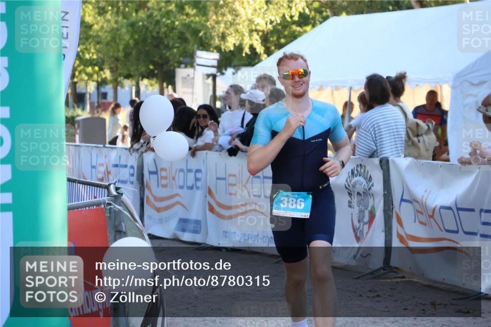 07.09.2025 - 19. Norderstedt Triathlon Zöllner http://msf.ph/oto/8780315 07.09.2025 17:35:28 Ziel 386 meine-sportfotos.de