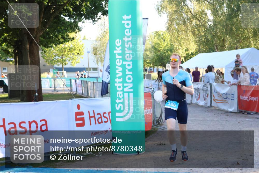 07.09.2025 - 19. Norderstedt Triathlon Zöllner http://msf.ph/oto/8780348 07.09.2025 17:35:29 Ziel 386 meine-sportfotos.de