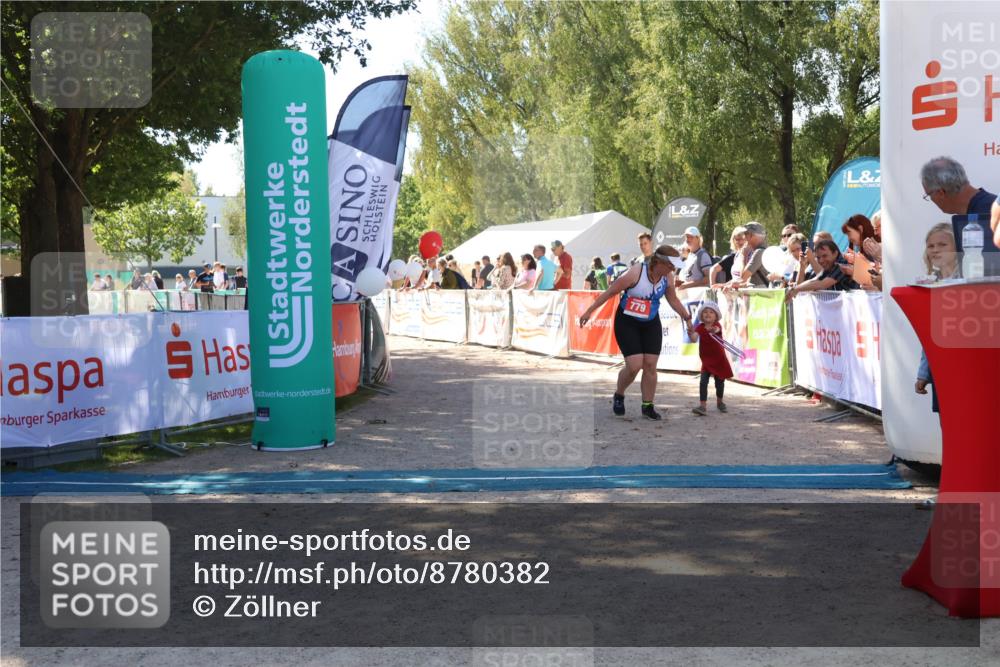 07.09.2025 - 19. Norderstedt Triathlon Zöllner http://msf.ph/oto/8780382 07.09.2025 12:50:16 Ziel 779 meine-sportfotos.de