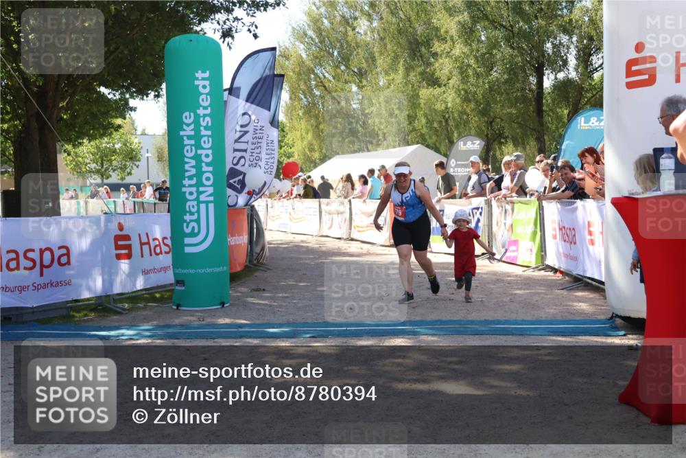 07.09.2025 - 19. Norderstedt Triathlon Zöllner http://msf.ph/oto/8780394 07.09.2025 12:50:17 Ziel 779 meine-sportfotos.de