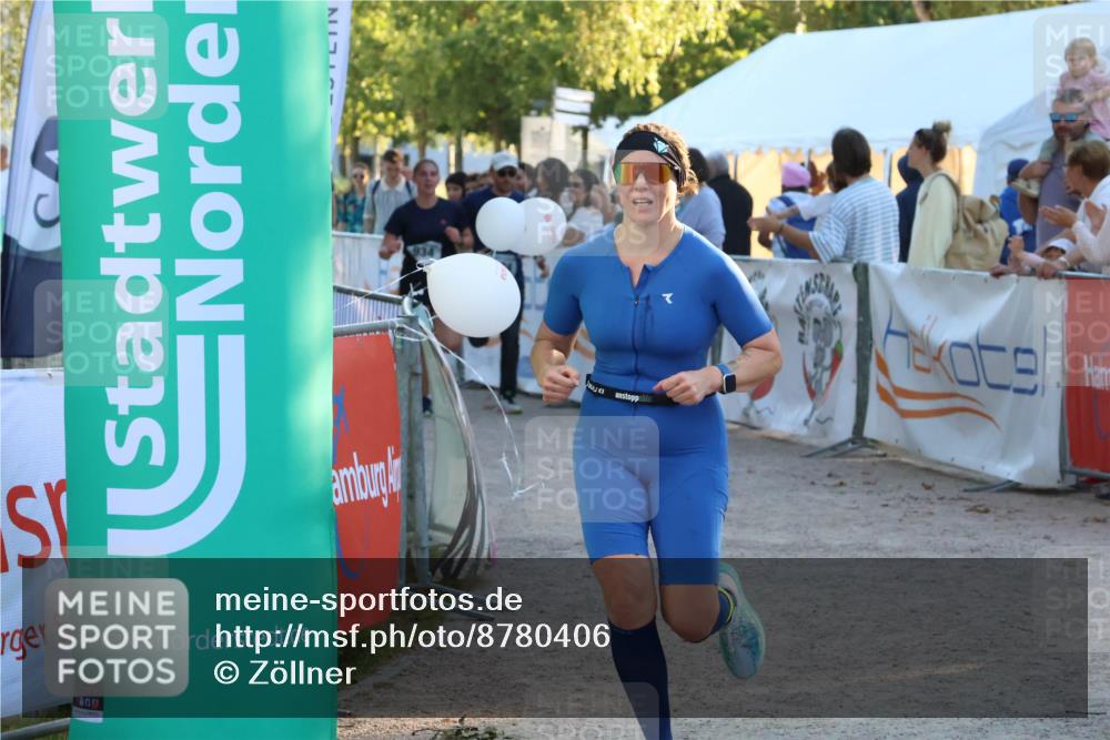 07.09.2025 - 19. Norderstedt Triathlon Zöllner http://msf.ph/oto/8780406 07.09.2025 17:35:49 Ziel 934, 1454 meine-sportfotos.de